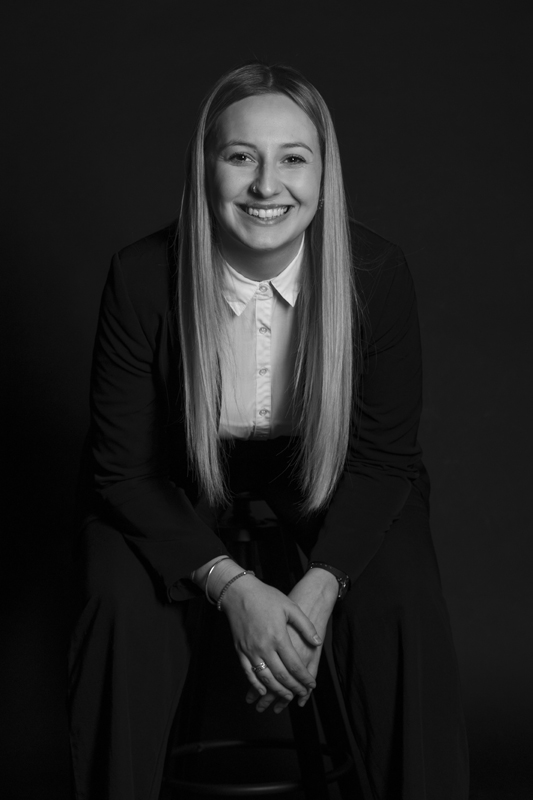 esempio ritratto aziendale ambiente ufficio